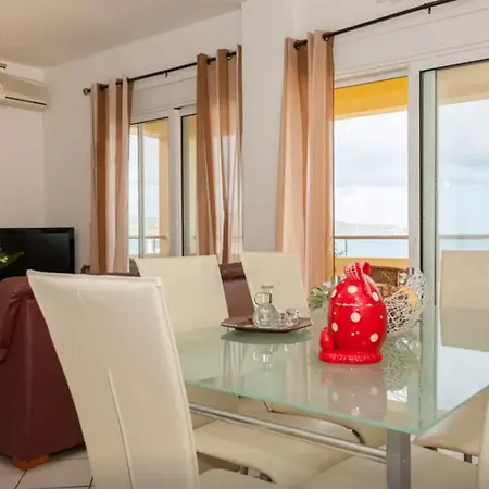 Apartment Blue Agia Marina (Crete)